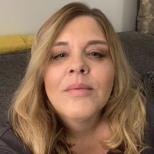 Meet your Posher, Deedra